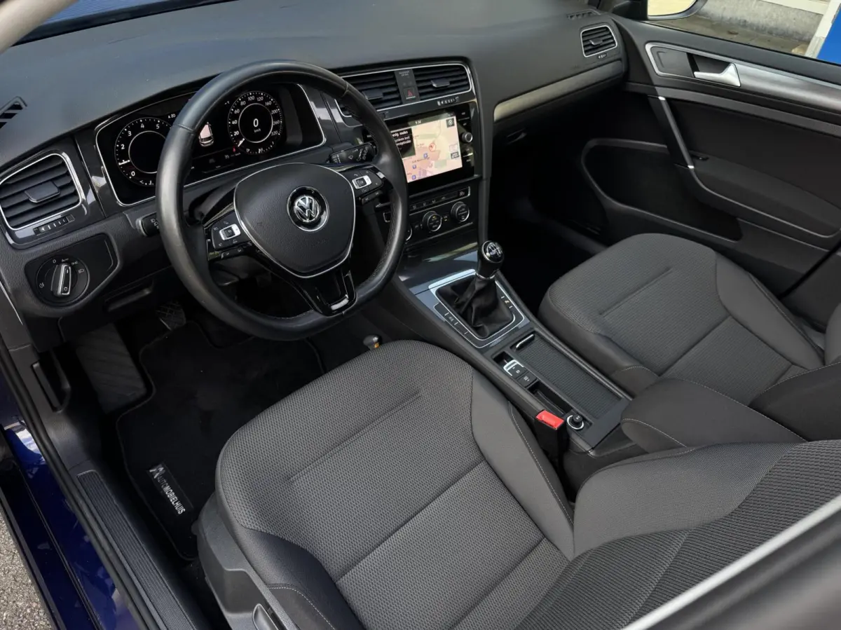 1.0 TSI | R-Line | Pano | Carplay | Virtual cockpit
