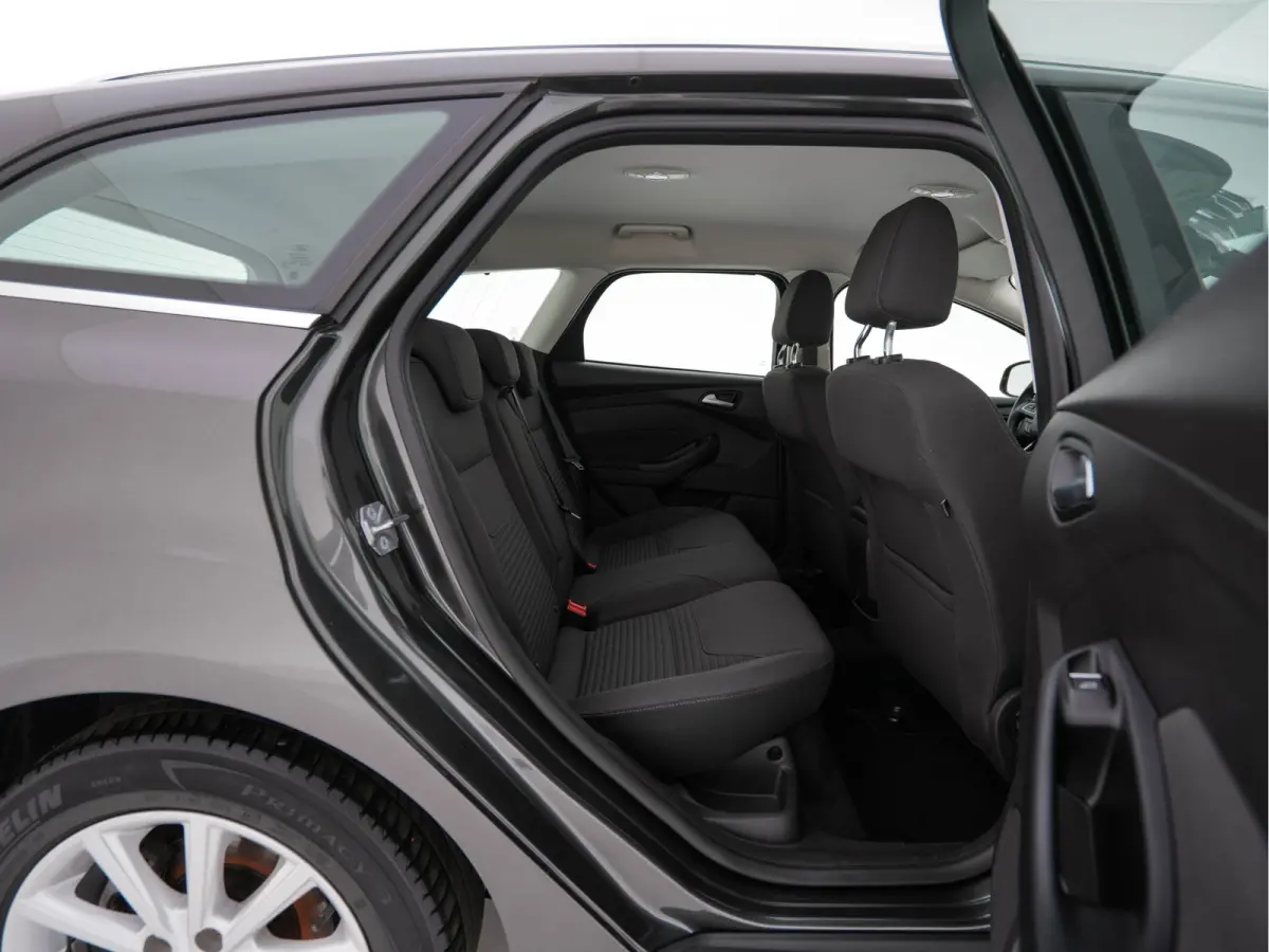 1.5 TDCI Titanium *NAVI-FULLMAP | KEYLESS | COMFORTSEATS | SYNC-AUDIO | ECC | PDC | CRUISE | 16''ALU*