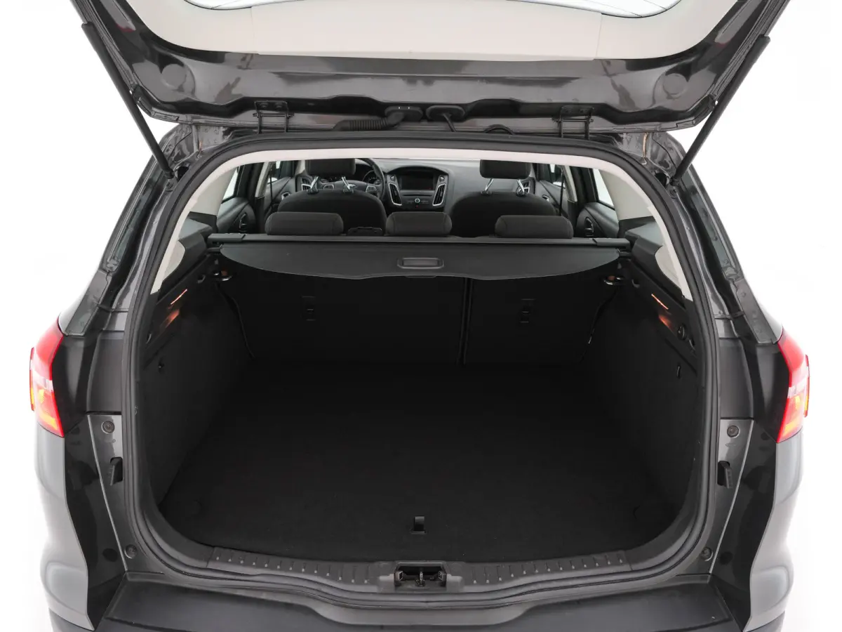1.5 TDCI Titanium *NAVI-FULLMAP | KEYLESS | COMFORTSEATS | SYNC-AUDIO | ECC | PDC | CRUISE | 16''ALU*