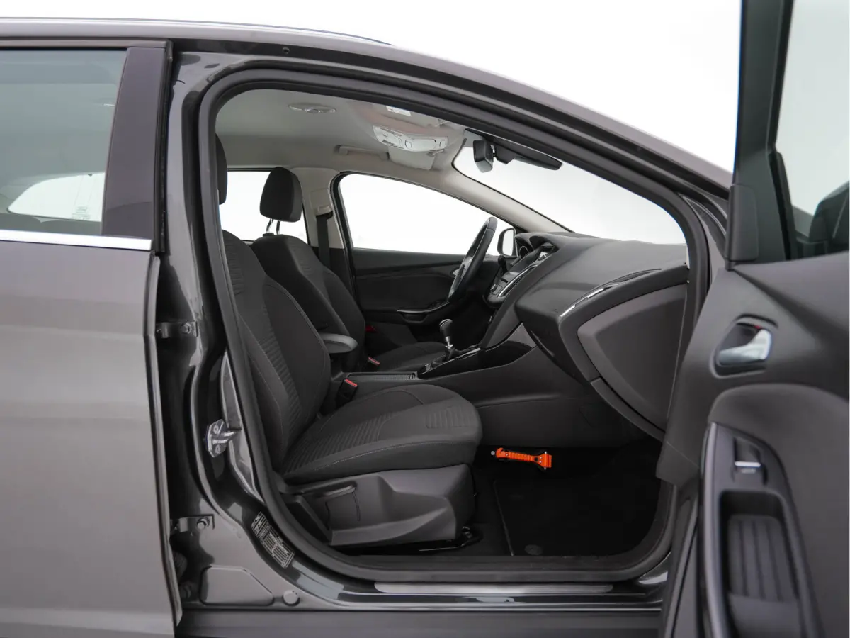 1.5 TDCI Titanium *NAVI-FULLMAP | KEYLESS | COMFORTSEATS | SYNC-AUDIO | ECC | PDC | CRUISE | 16''ALU*