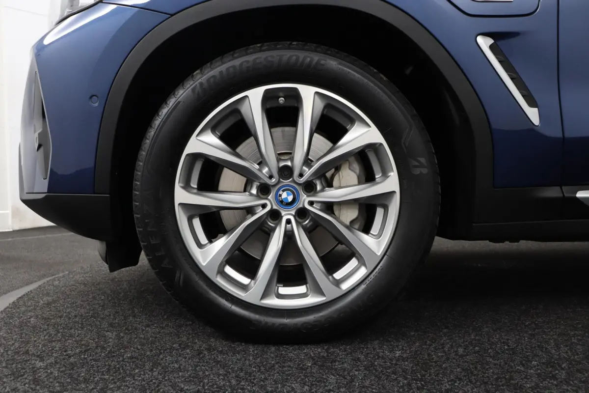 xDrive30e | SOH 96% | Elektrisch verstelbare stoelen | Comfort Access | HIFI | Stoelverwarming