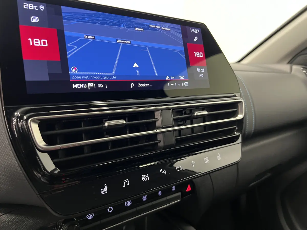 1.2 HYBRID 145PK AUT. PLUS UITV. / KEYLESS / NAVI / CAMERA / STOELVERW. / CRUISE.C/