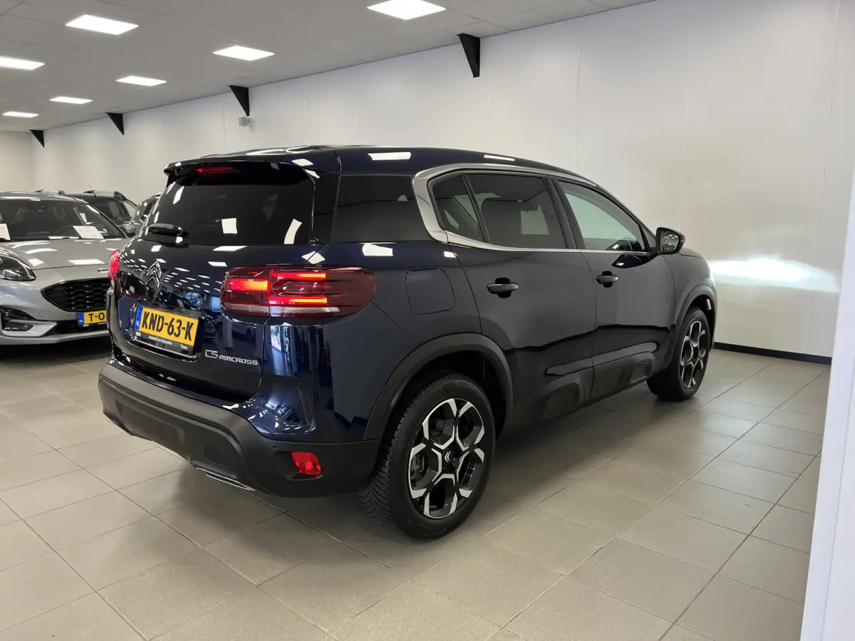 1.2 HYBRID 145PK AUT. PLUS UITV. / KEYLESS / NAVI / CAMERA / STOELVERW. / CRUISE.C/