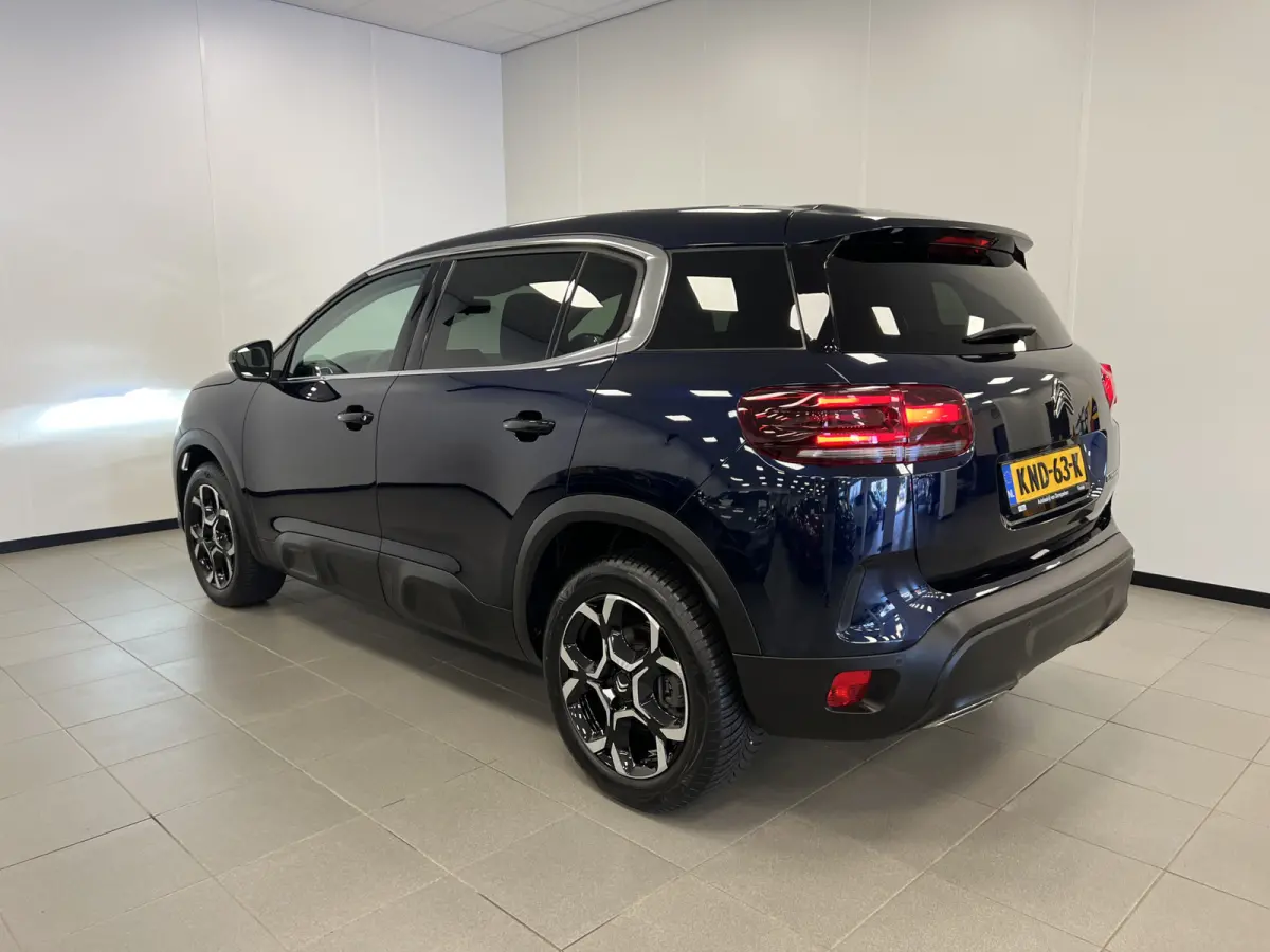 1.2 HYBRID 145PK AUT. PLUS UITV. / KEYLESS / NAVI / CAMERA / STOELVERW. / CRUISE.C/