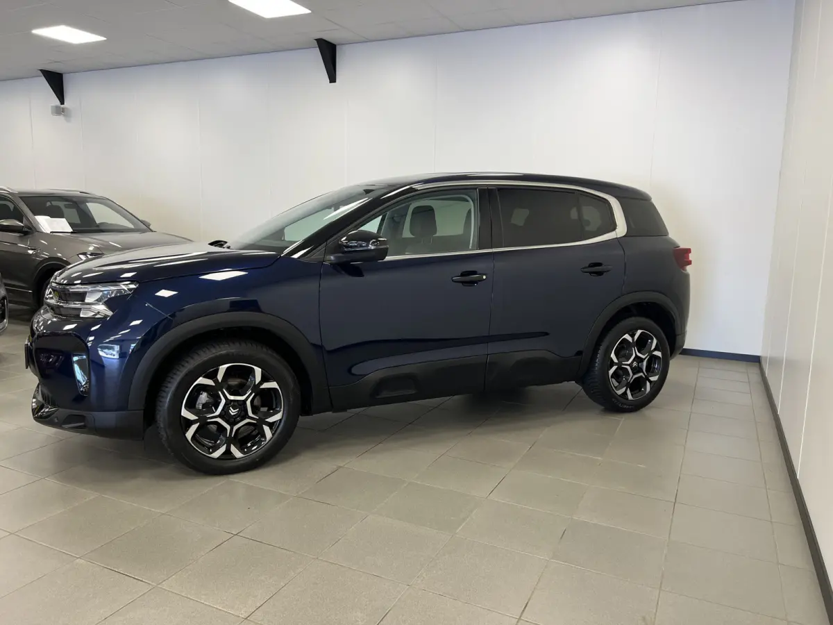 1.2 HYBRID 145PK AUT. PLUS UITV. / KEYLESS / NAVI / CAMERA / STOELVERW. / CRUISE.C/