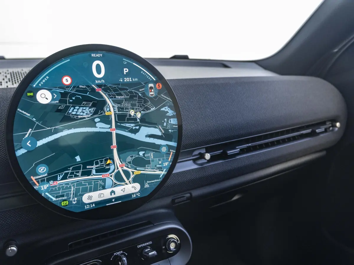 E John Cooper Works | L-Pakket | Glazen panoramadak | Stoel & Stuurverwarming | Harman Kardon |
