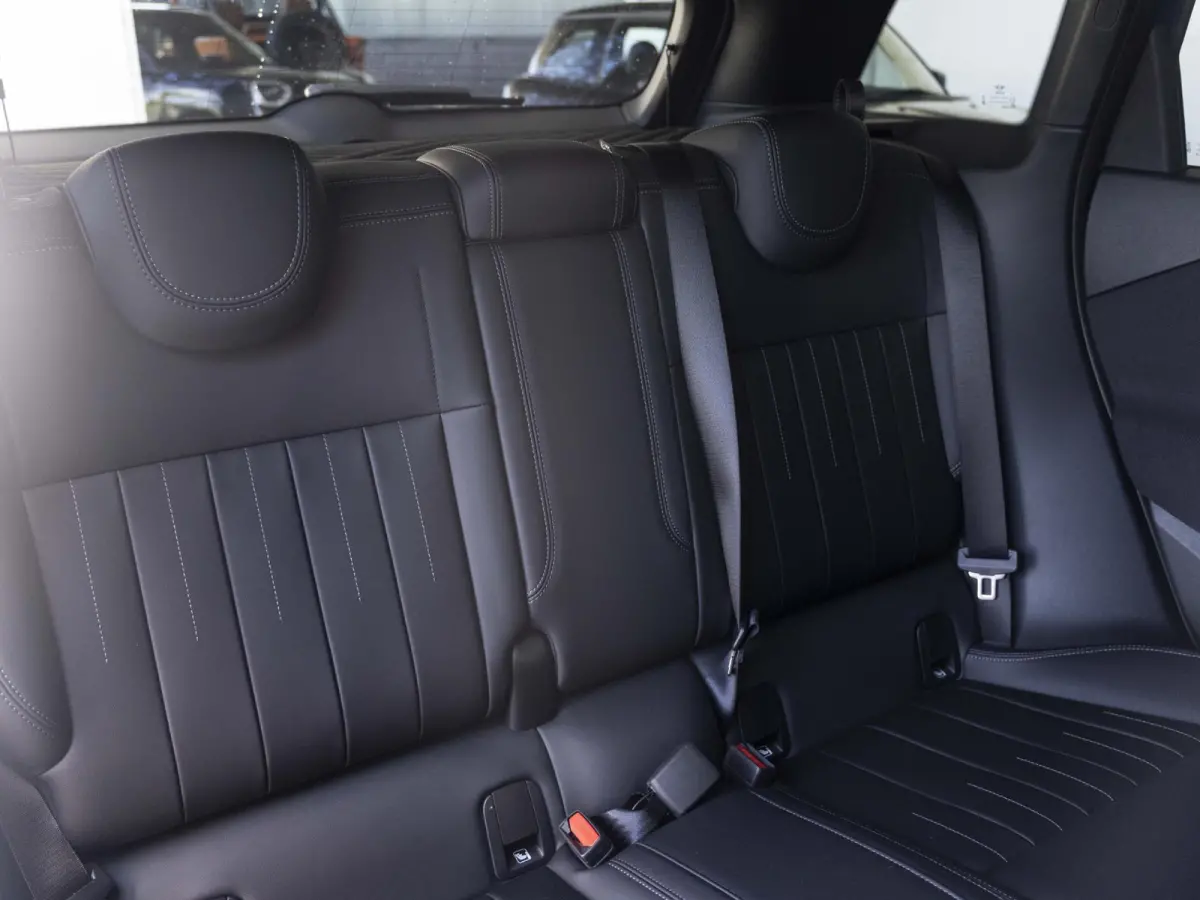 E John Cooper Works | L-Pakket | Glazen panoramadak | Stoel & Stuurverwarming | Harman Kardon |