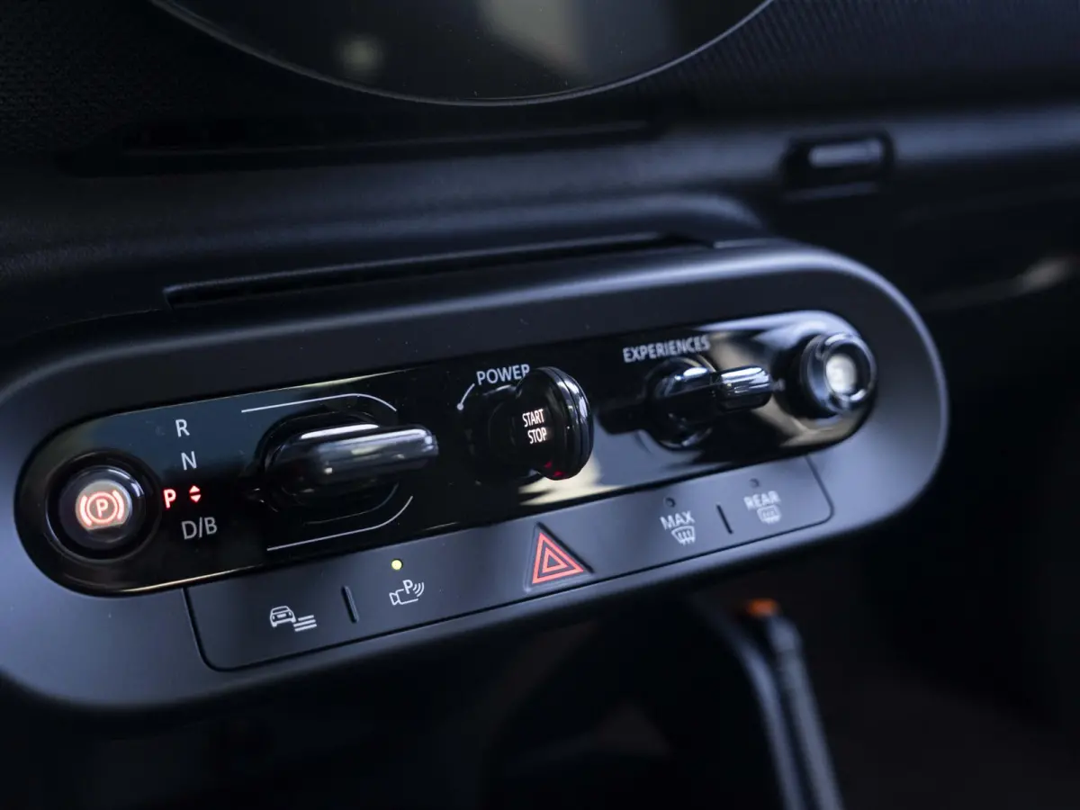 E John Cooper Works | L-Pakket | Glazen panoramadak | Stoel & Stuurverwarming | Harman Kardon |