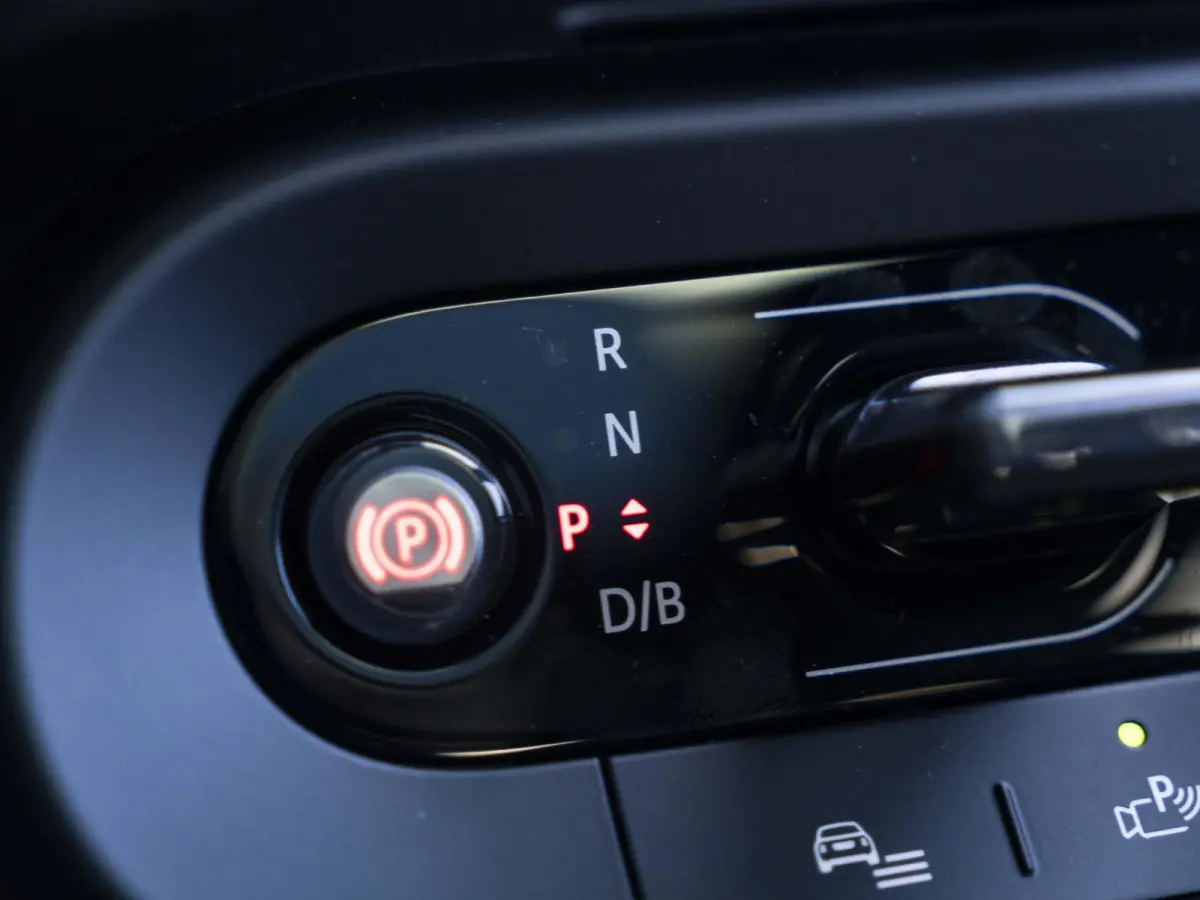 E John Cooper Works | L-Pakket | Glazen panoramadak | Stoel & Stuurverwarming | Harman Kardon |