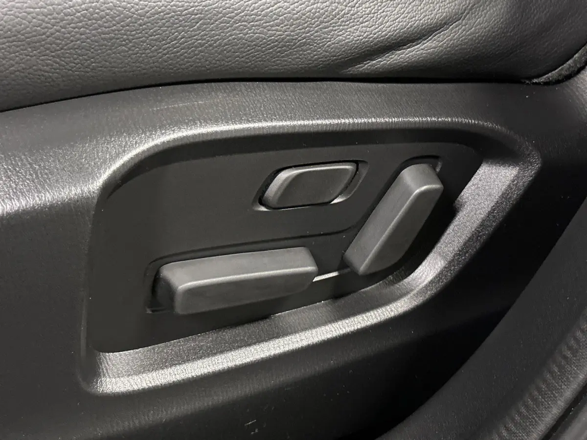 2.5 SkyActiv-G 194 Luxury Automaat | Leder | Bose | Schuifdak