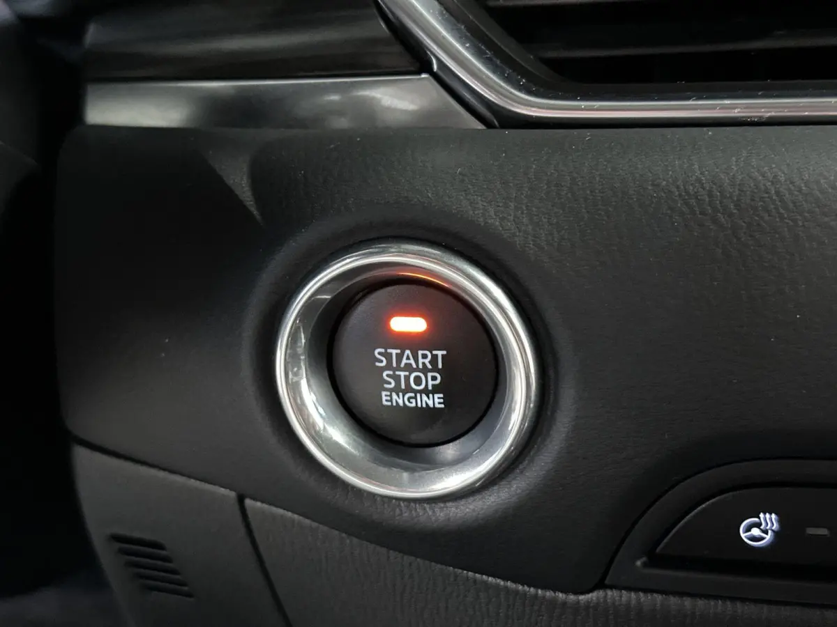 2.5 SkyActiv-G 194 Luxury Automaat | Leder | Bose | Schuifdak