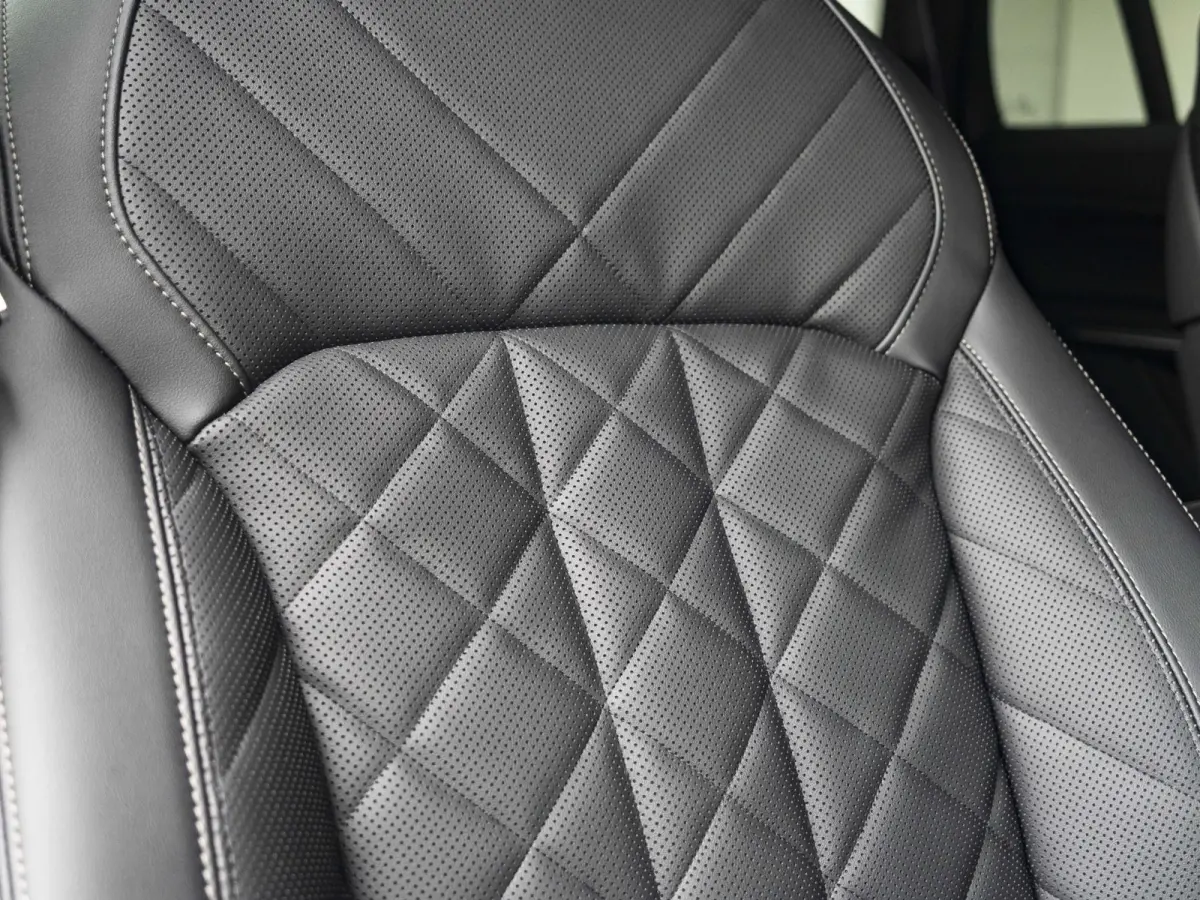 xDrive50e SoH 100% | M Sportpakket Pro | Innovation Pack | Comfort Pack | 21 inch | Comfort stoelen | Driving Assistant Professional | Harman Kardon | BMW Iconic Glow nierengrille