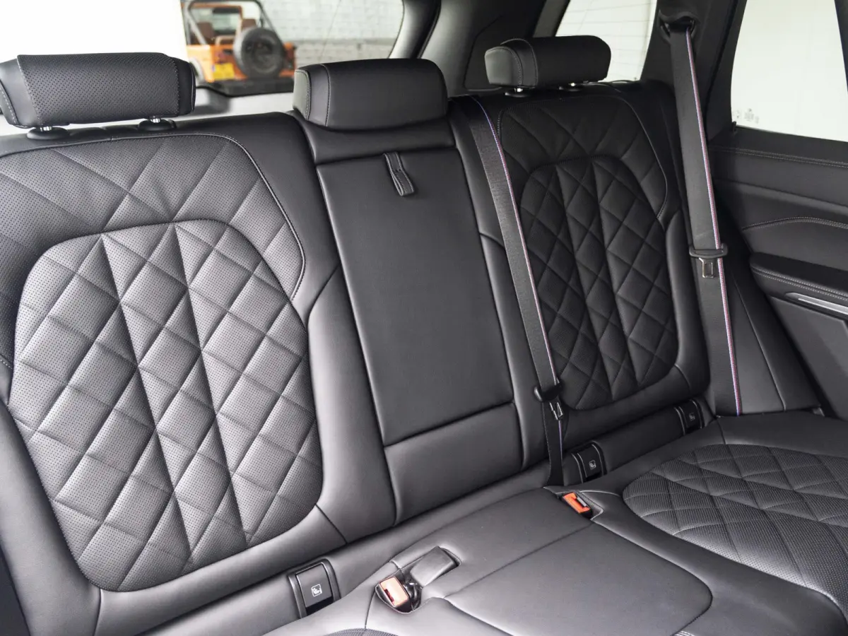 xDrive50e SoH 100% | M Sportpakket Pro | Innovation Pack | Comfort Pack | 21 inch | Comfort stoelen | Driving Assistant Professional | Harman Kardon | BMW Iconic Glow nierengrille