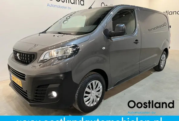 1.5 HDI L2 / Euro 6 / Airco / CarPlay / Cruise Control / Trekhaak / PDC / Navigatie / 3-Zits / 82.600 KM !!