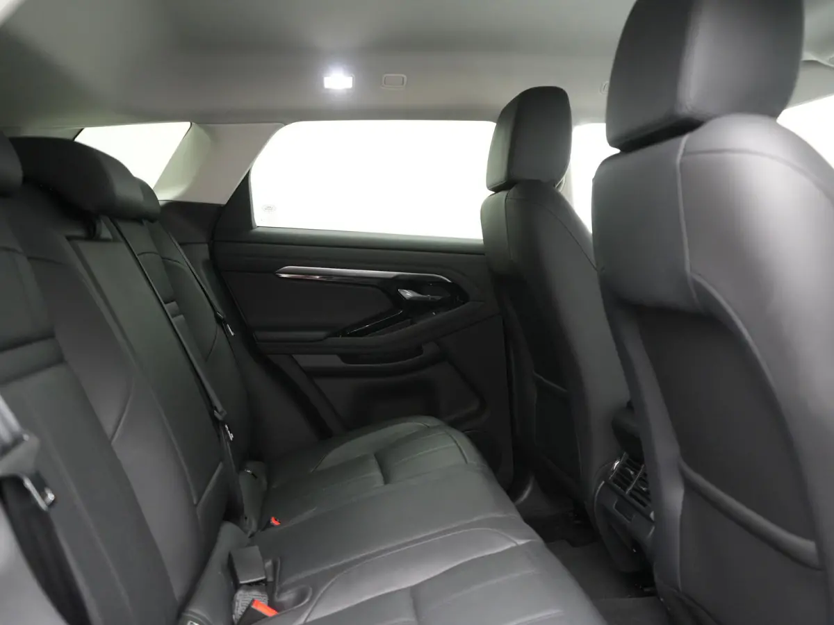 P300e AWD S PHEV 309pk Dealer O.H. | Trekhaak Afn. | Adaptive Cruise | 360 Camera | Lederen Comfortstoelen Memory & Verwarmd | Keyless | Blis | Stuur Verwarmd | Apple Carplay | Navigatie | D