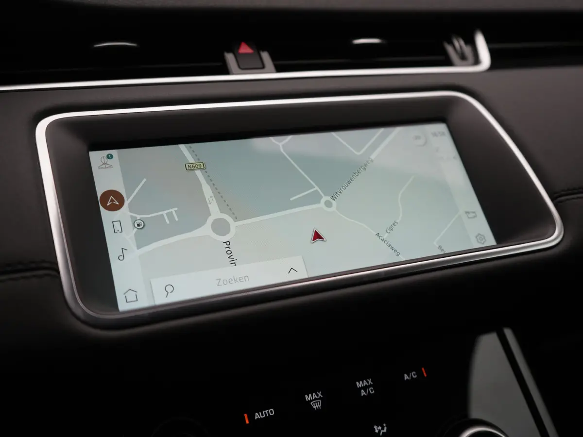 P300e AWD S PHEV 309pk Dealer O.H. | Trekhaak Afn. | Adaptive Cruise | 360 Camera | Lederen Comfortstoelen Memory & Verwarmd | Keyless | Blis | Stuur Verwarmd | Apple Carplay | Navigatie | D