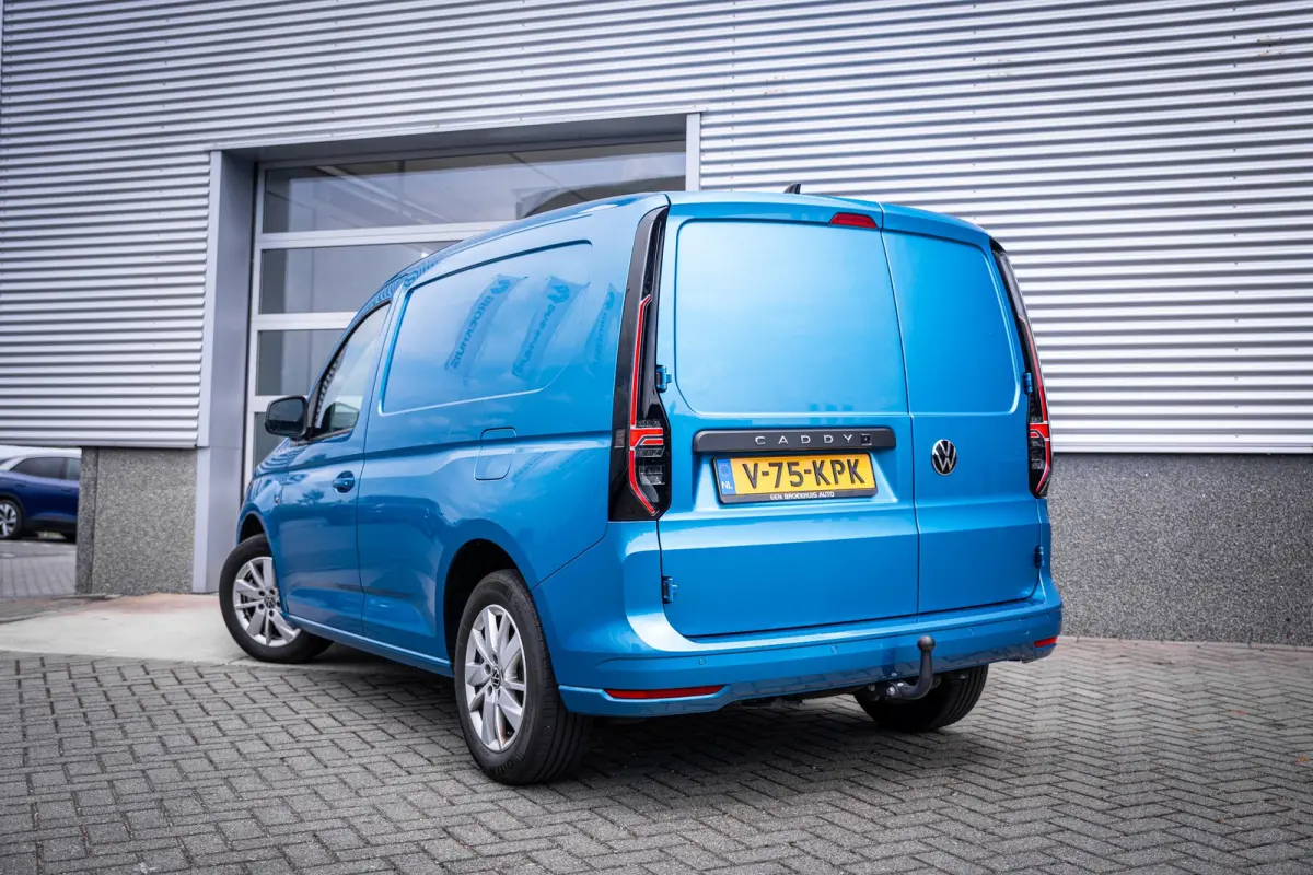 2.0 TDI Style | Achteruitrijcamera | Airco | Apple Carplay/Android Auto|telefoonintegratie premium