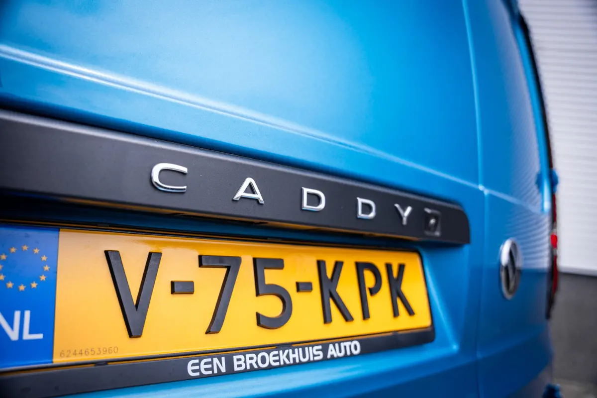 2.0 TDI Style | Achteruitrijcamera | Airco | Apple Carplay/Android Auto|telefoonintegratie premium