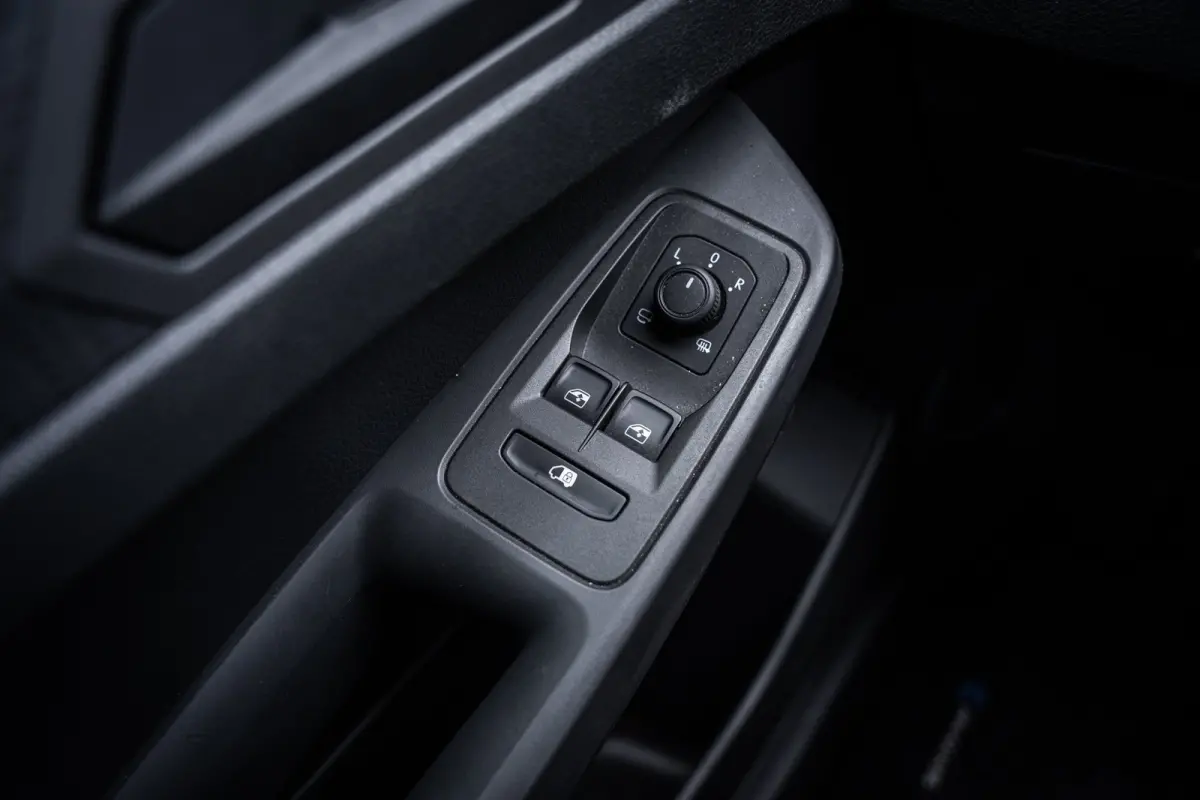 2.0 TDI Style | Achteruitrijcamera | Airco | Apple Carplay/Android Auto|telefoonintegratie premium