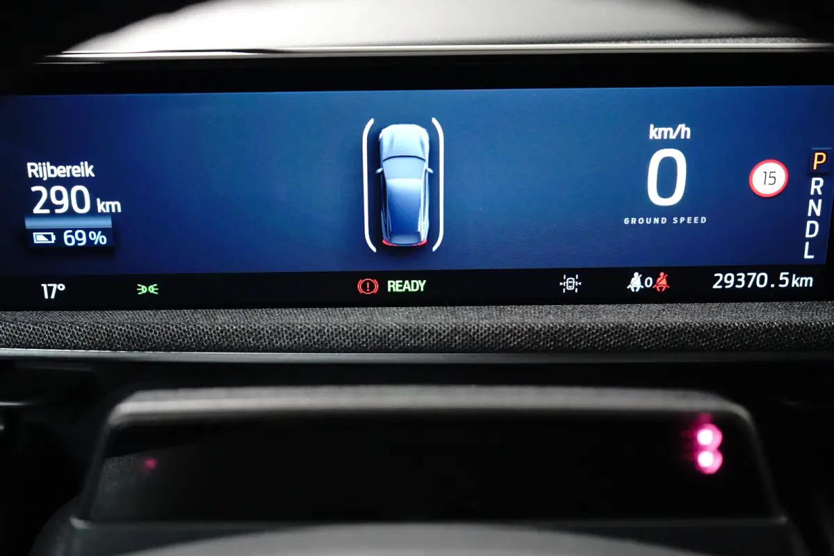 Extended RWD 98 kWh | SOH 97% | Panoramadak | Premium Audio | E;letrische stoelen en achterklep
