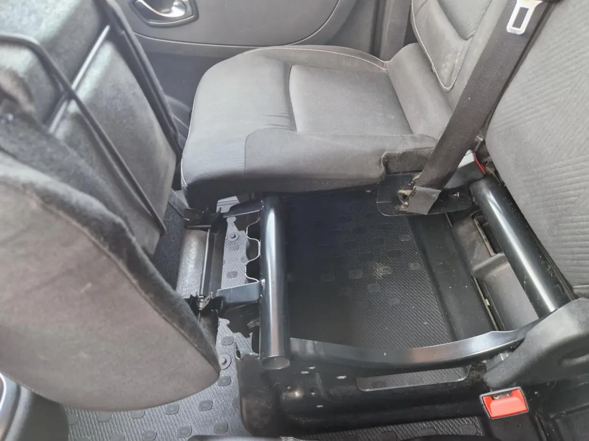 bestel 2.0 dCi 120 T29 L2H1 Business 6MND BOVAG| NAVI|CAMERA|TREKHAAK|PDC|AIRCO