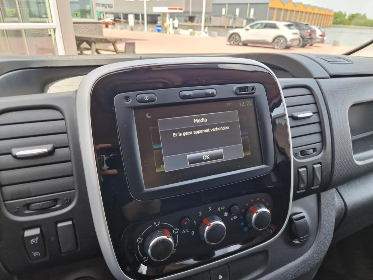 bestel 2.0 dCi 120 T29 L2H1 Business 6MND BOVAG| NAVI|CAMERA|TREKHAAK|PDC|AIRCO