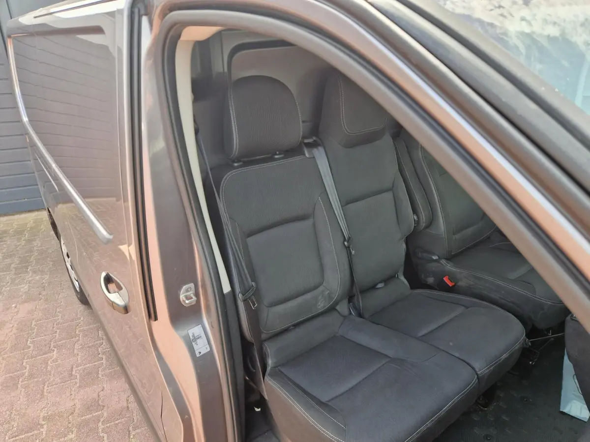 bestel 2.0 dCi 120 T29 L2H1 Business 6MND BOVAG| NAVI|CAMERA|TREKHAAK|PDC|AIRCO