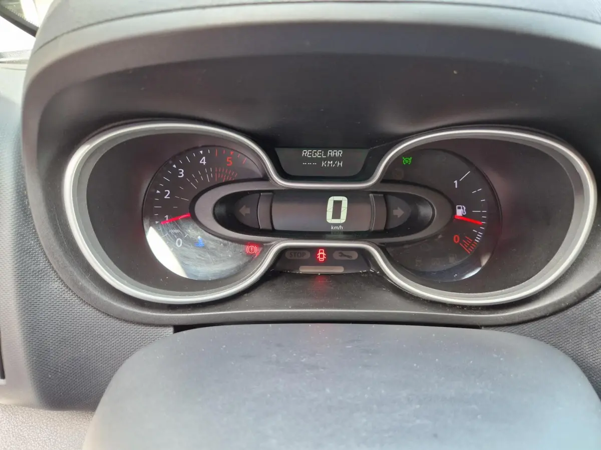 bestel 2.0 dCi 120 T29 L2H1 Business 6MND BOVAG| NAVI|CAMERA|TREKHAAK|PDC|AIRCO