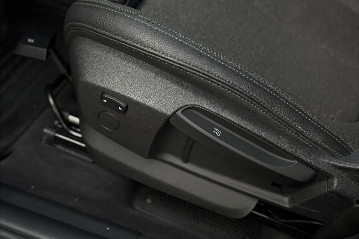 xDrive25e M-Sport | Panodak | Head-Up | Camera | Adaptive Cruise | Comfort Access | 35X op voorraad