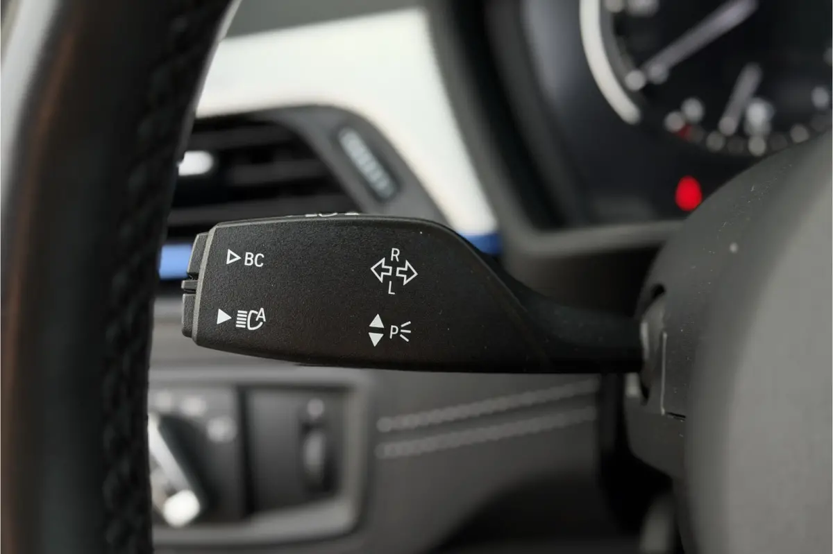 xDrive25e M-Sport | Panodak | Head-Up | Camera | Adaptive Cruise | Comfort Access | 35X op voorraad