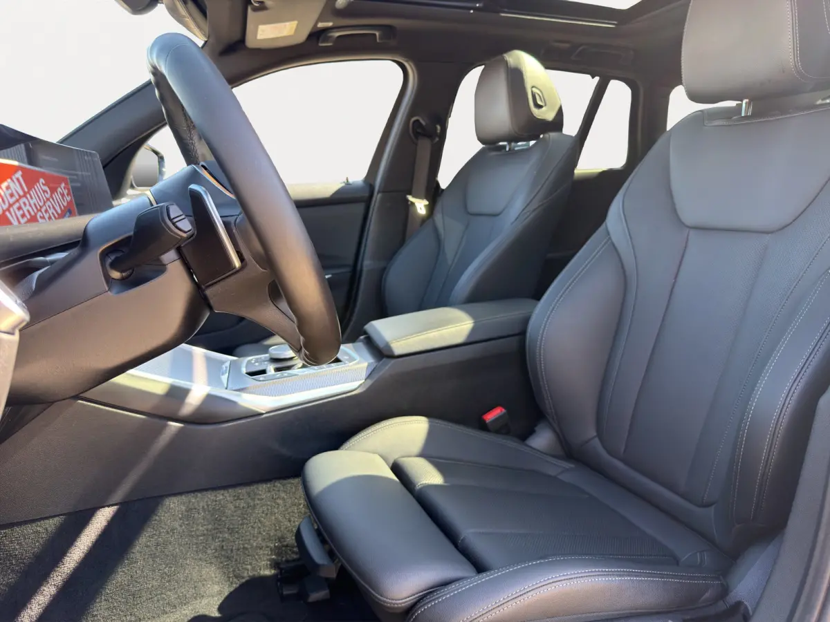 330e M-Sport Volleder | SoH 94% | 360 camera | Panoramadak | Cruise control adaptief | Verwarmd stuurwiel en stoelen |
