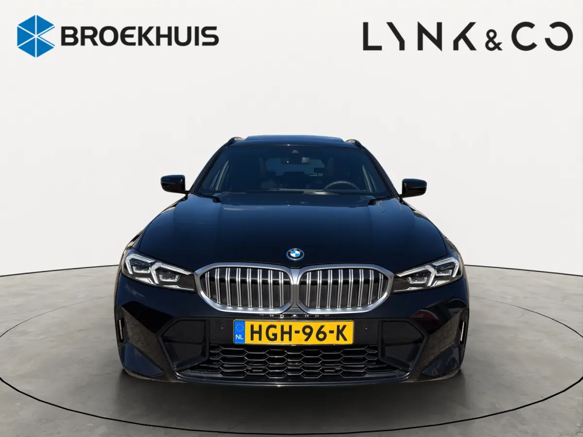 330e M-Sport Volleder | SoH 94% | 360 camera | Panoramadak | Cruise control adaptief | Verwarmd stuurwiel en stoelen |