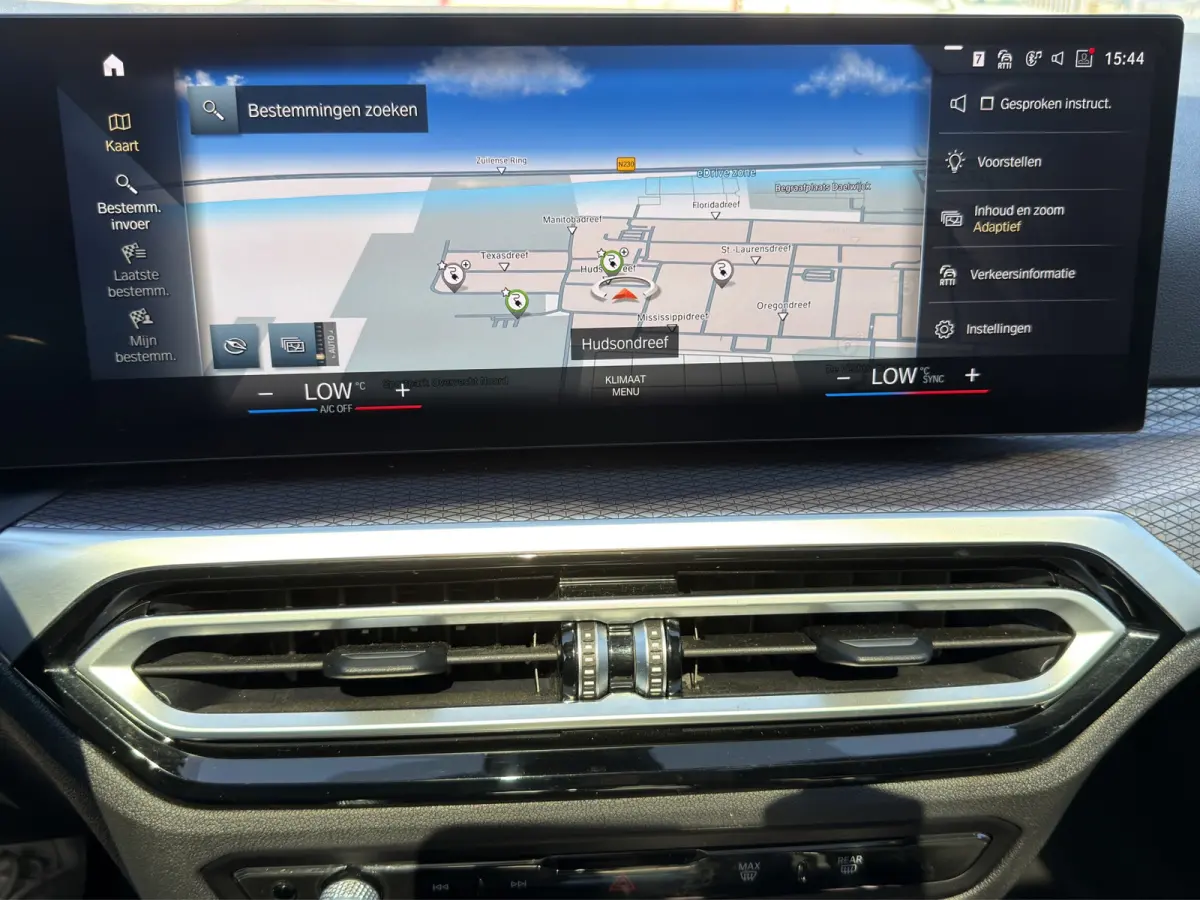 330e M-Sport Volleder | SoH 94% | 360 camera | Panoramadak | Cruise control adaptief | Verwarmd stuurwiel en stoelen |