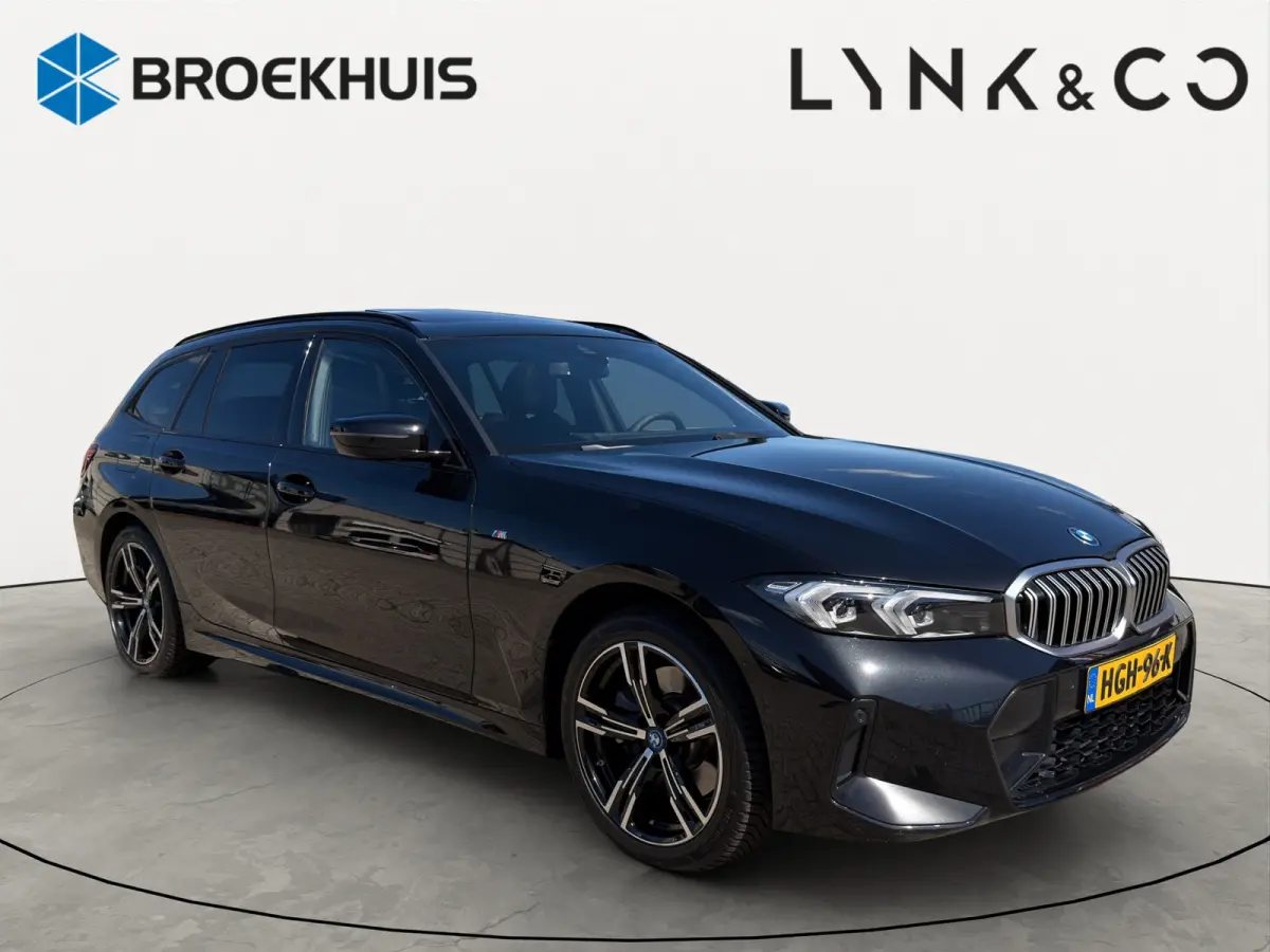 330e M-Sport Volleder | SoH 94% | 360 camera | Panoramadak | Cruise control adaptief | Verwarmd stuurwiel en stoelen |