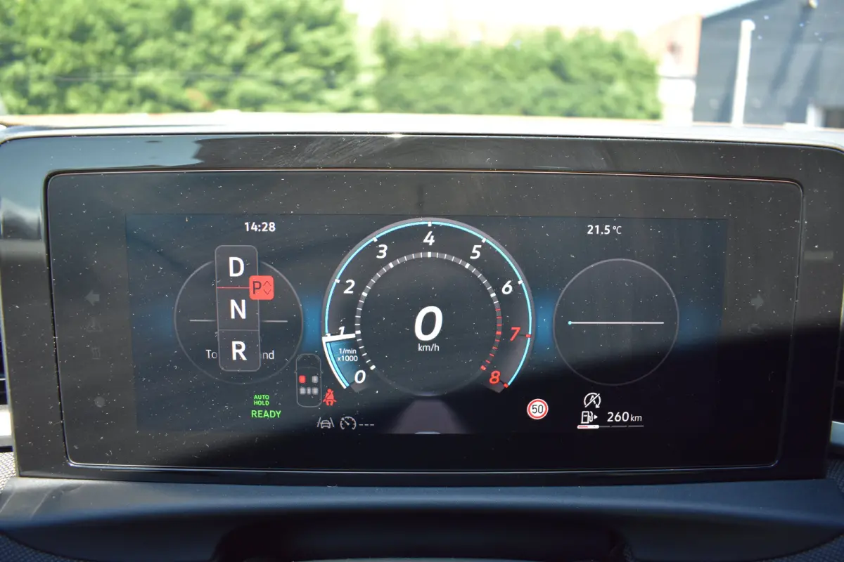 1.5 eTSI 115PK DSG Life First Edition | Multimedia Pakket | Dode-hoek detectie | Elektrisch wegklapbare trekhaak | Schuif-kanteldak | VERLENGDE GARANTIE