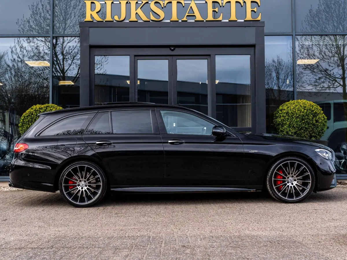 AMG E53 4MATIC|PANO|360|BURMESTER