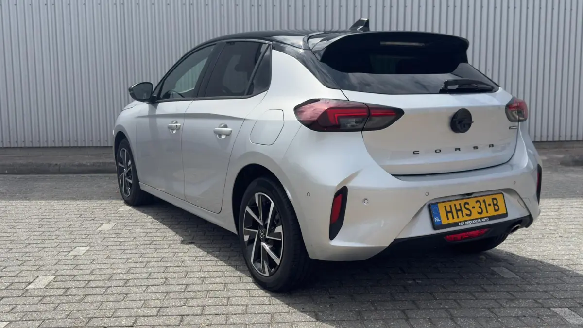 1.2 Turbo Hybrid GS Automaat | Camera | Keyless | Cruise Control | Apple Carplay / Android Auto | | Afwijkende dakkleur | Airco | Armsteun voor