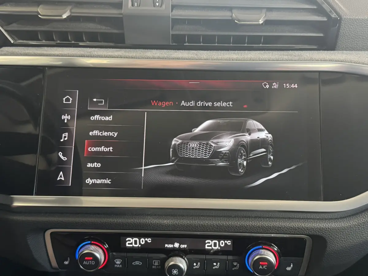 35 TFSI S-line Mild Hybrid Adaptive cruise Digitaal dashboard Led Clima Stoelverwarming Carplay