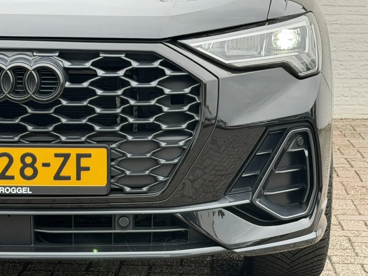 35 TFSI S-line Mild Hybrid Adaptive cruise Digitaal dashboard Led Clima Stoelverwarming Carplay