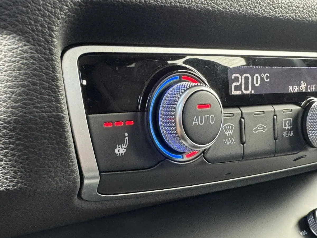 35 TFSI S-line Mild Hybrid Adaptive cruise Digitaal dashboard Led Clima Stoelverwarming Carplay