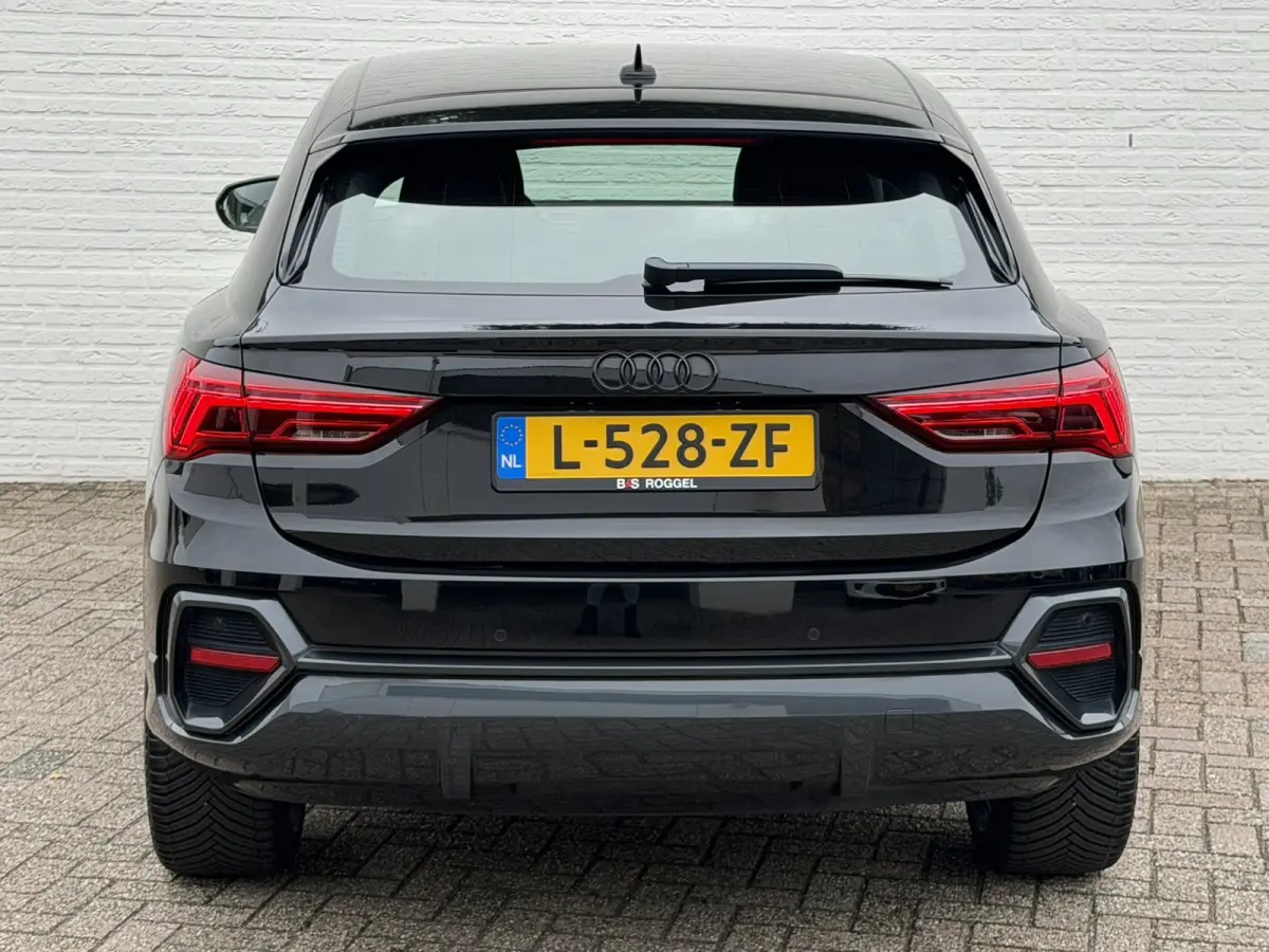 35 TFSI S-line Mild Hybrid Adaptive cruise Digitaal dashboard Led Clima Stoelverwarming Carplay