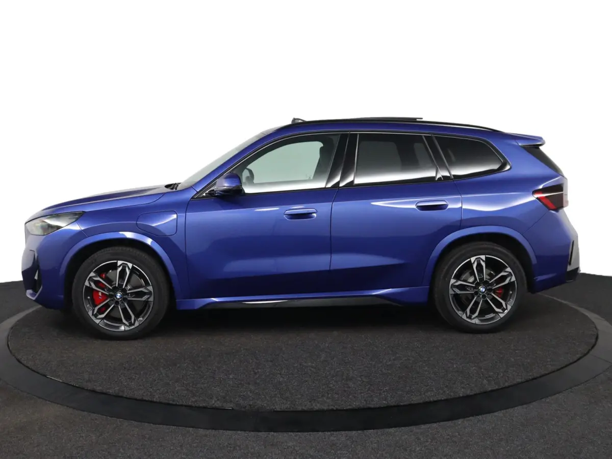 xDrive25e | SOH 100% | M Sportpakket Pro | Innovation Pack | Trekhaak | Panoramadak | Driving Assistant Plus