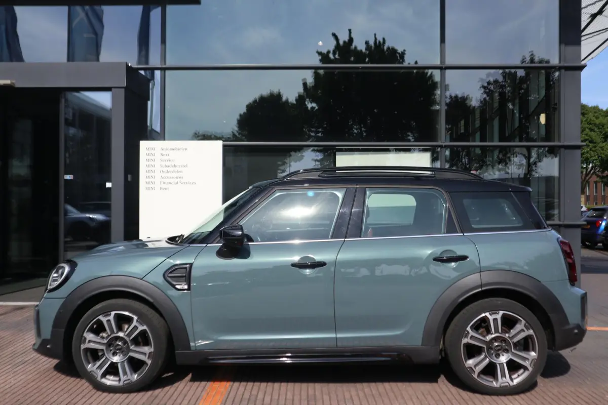 Cooper | Parkeersensoren achter | Comfort Acces | Harman Kardon | Piano black exterieur | Leder