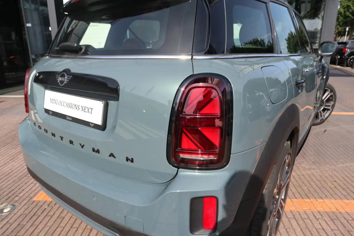 Cooper | Parkeersensoren achter | Comfort Acces | Harman Kardon | Piano black exterieur | Leder