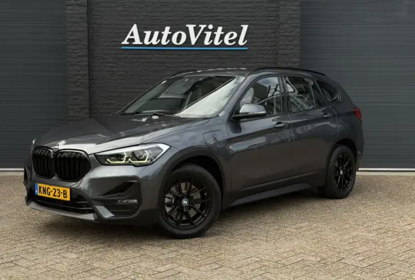 xDrive25e | Elektrische Klep | PDC V + A | LED | Apple Carplay | DAB | 35x op voorraad !