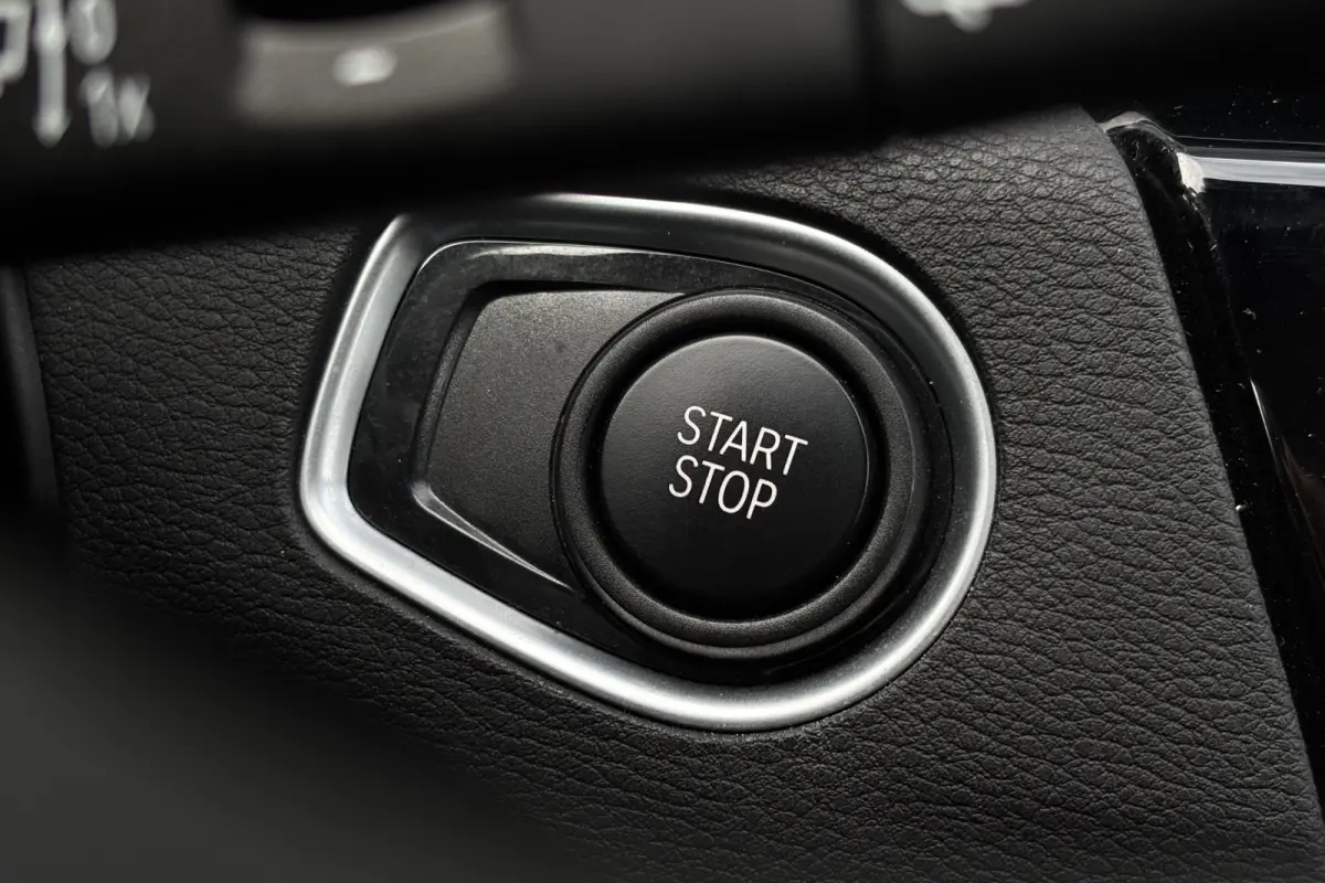 xDrive25e | Elektrische Klep | PDC V + A | LED | Apple Carplay | DAB | 35x op voorraad !