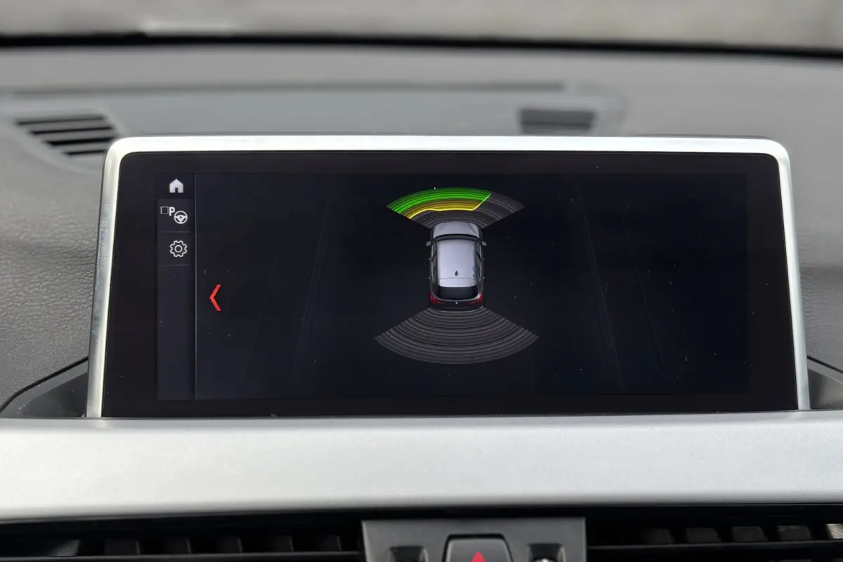 xDrive25e | Elektrische Klep | PDC V + A | LED | Apple Carplay | DAB | 35x op voorraad !