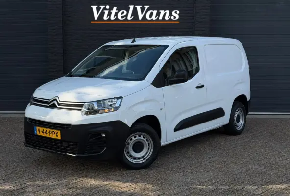 1.2 PureTech Club | Navi | Airco | PDC | D-riem gedaan bij 120.000km