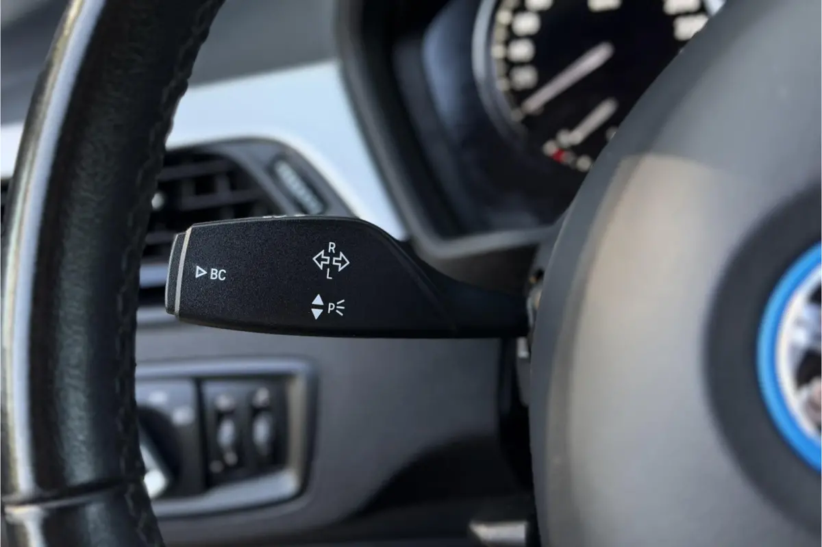 xDrive25e | Leder | Trekhaak | Head-Up | Camera | LED | PDC V & A