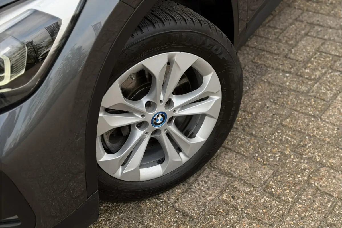 xDrive25e | Elektrische Klep | PDC V + A | LED | Apple Carplay | DAB | 35x op voorraad !